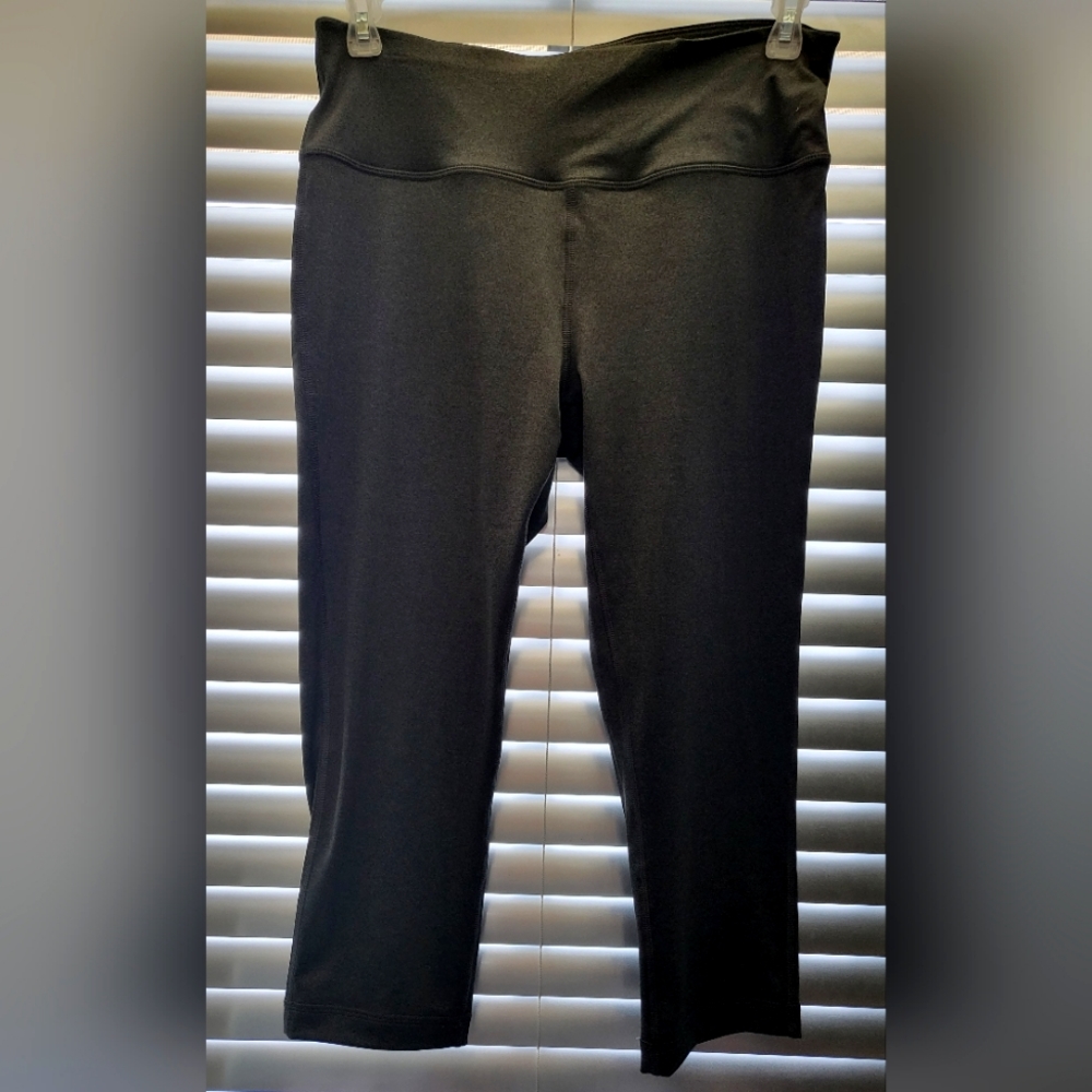 Athletic Works - Fitted Crop Sportswear